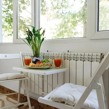 דירה Cosy Close To Mall